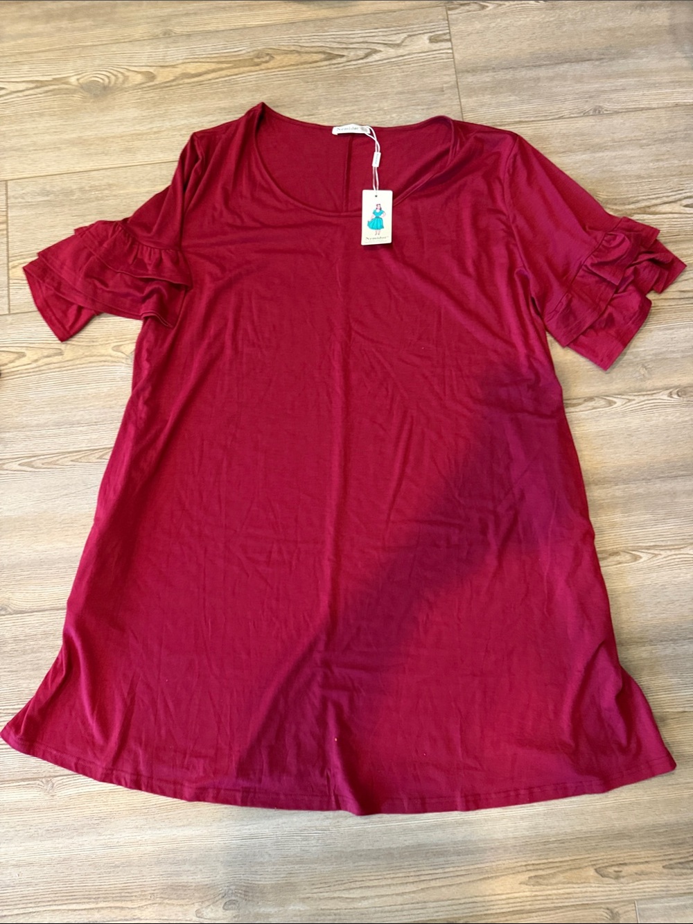 Nemidor Scoop Neck Top in Berry Red